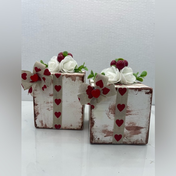 Valentine's Day Wooden Gifts, Valentine's Day Tiered Tray Decor - Picture 3 of 14